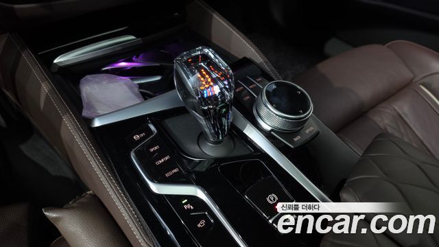 BMW 5 Series (G30) 530i M Sport Package 2023 — фото 9