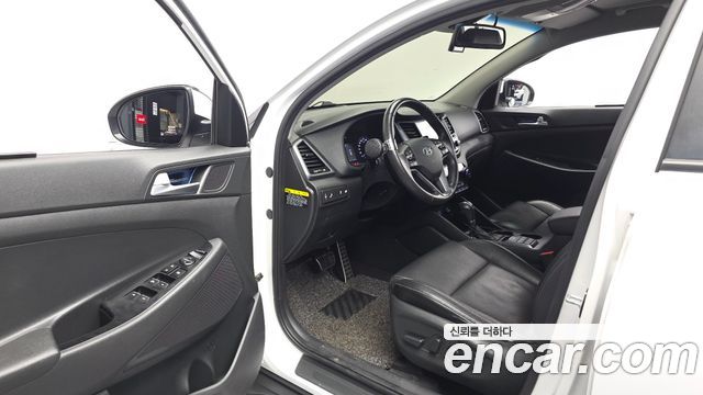 Hyundai Tucson Diesel 2.0 2WD Modern 2018 — фото 10