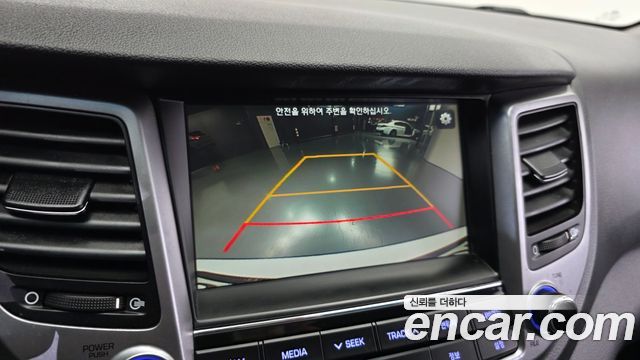 Hyundai Tucson Diesel 2.0 2WD Modern 2018 — фото 15