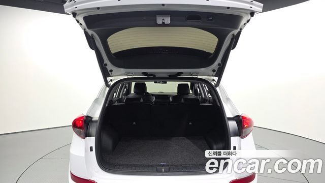 Hyundai Tucson Diesel 2.0 2WD Modern 2018 — фото 20
