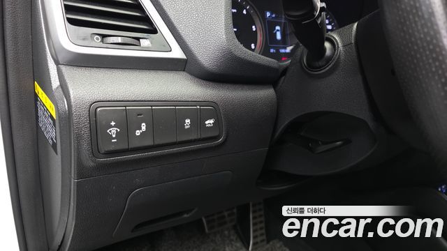 Hyundai Tucson Diesel 2.0 2WD Modern 2018 — фото 28