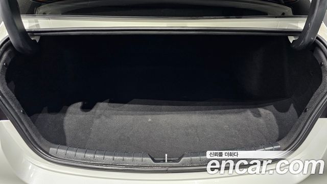 Kia K5 (III) 2.0 Trendy 2021 — фото 18