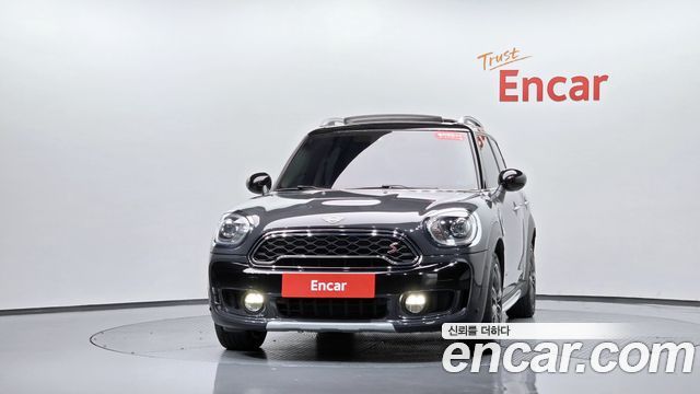 MINI Cooper SD Countryman ALL4 2nd 2019 — фото 3