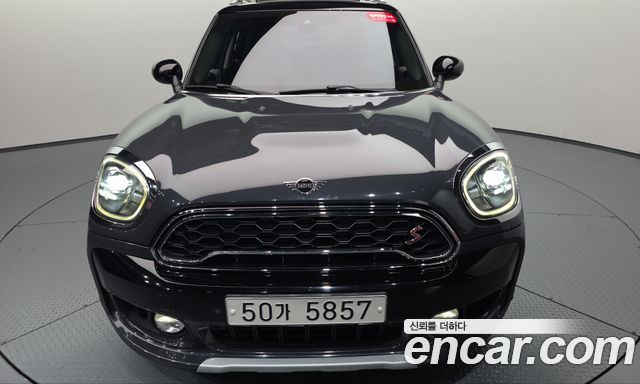 MINI Cooper SD Countryman ALL4 2nd 2019 — фото 20