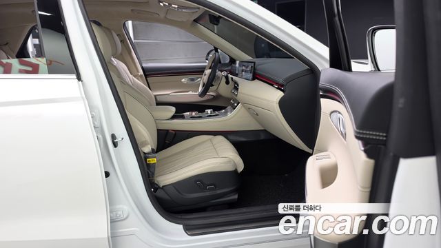 Genesis GV70 2.5T Gasoline 2WD 2026 — фото 11