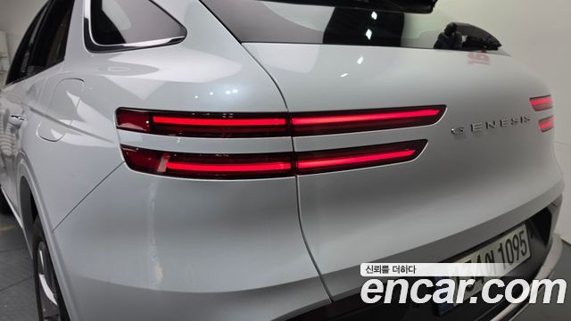 Genesis GV70 2.5T Gasoline 2WD 2026 — фото 23