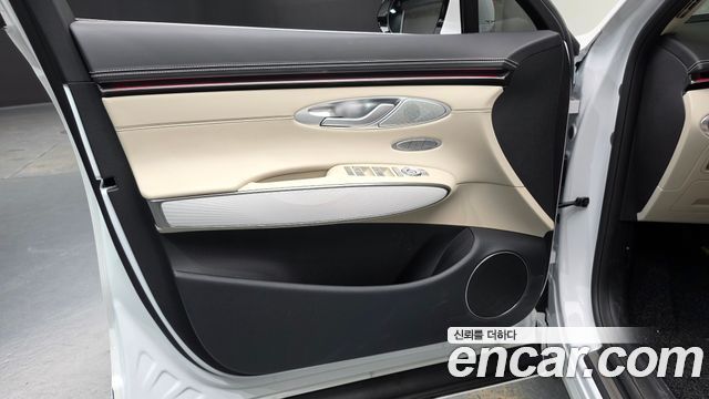 Genesis GV70 2.5T Gasoline 2WD 2026 — фото 24