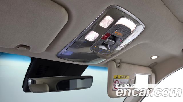 Genesis GV70 2.5T Gasoline 2WD 2026 — фото 27