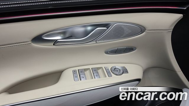 Genesis GV70 2.5T Gasoline 2WD 2026 — фото 30