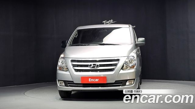 Hyundai Grand Starex 12-Seater Wagon Smart 2017 — фото 3