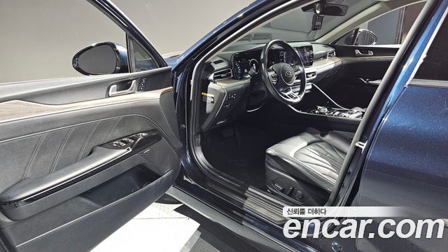 Kia K5 Hybrid (III) Signature 2020 — фото 10