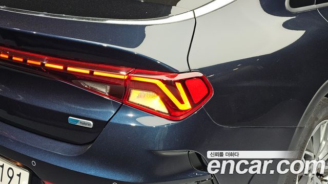 Kia K5 Hybrid (III) Signature 2020 — фото 23