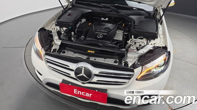 Mercedes-Benz GLC-Class (X253) GLC350e 4MATIC Premium 2019 — фото 6