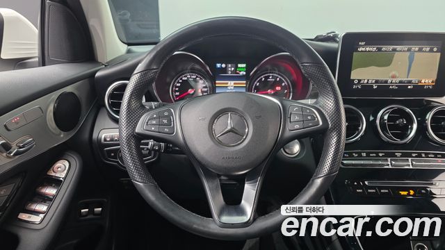Mercedes-Benz GLC-Class (X253) GLC350e 4MATIC Premium 2019 — фото 14
