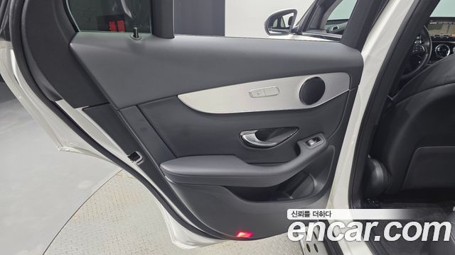 Mercedes-Benz GLC-Class (X253) GLC350e 4MATIC Premium 2019 — фото 25