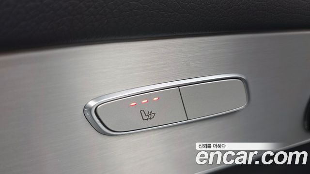 Mercedes-Benz GLC-Class (X253) GLC350e 4MATIC Premium 2019 — фото 29