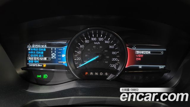Ford Explorer 2.3 Limited 4WD 5th 2019 — фото 8