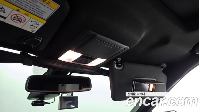 Ford Explorer 2.3 Limited 4WD 5th 2019 — фото 27