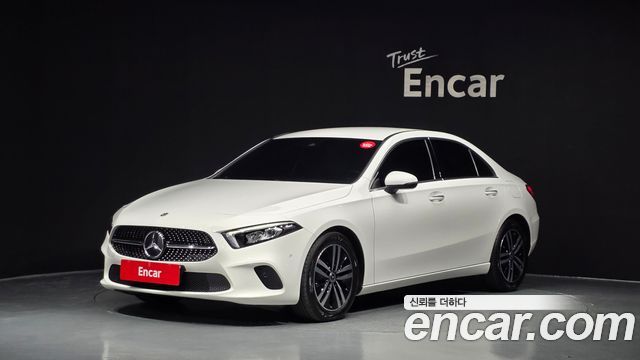 Mercedes-Benz A-Class (W177) A220 Sedan 2022 — фото 2