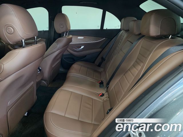 Mercedes-Benz E-Class (W213) E250 Exclusive 2022 — фото 10