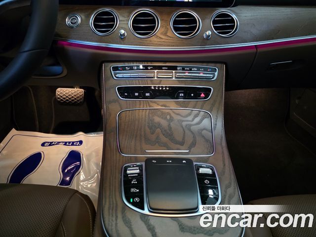 Mercedes-Benz E-Class (W213) E250 Exclusive 2022 — фото 23