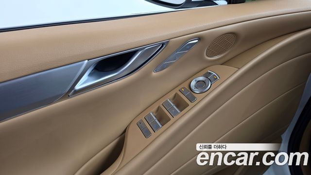 Genesis G80 (RG3) Gasoline 2.5 Turbo AWD 2026 — фото 28