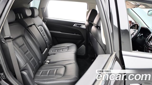 KG Mobility (SsangYong) Rexton Diesel 2.2 4WD Luxury 2023 — фото 10
