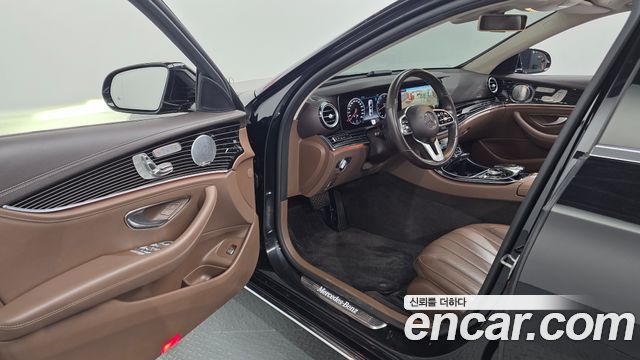 Mercedes-Benz E-Class (W213) E450 4MATIC Exclusive 2019 — фото 10