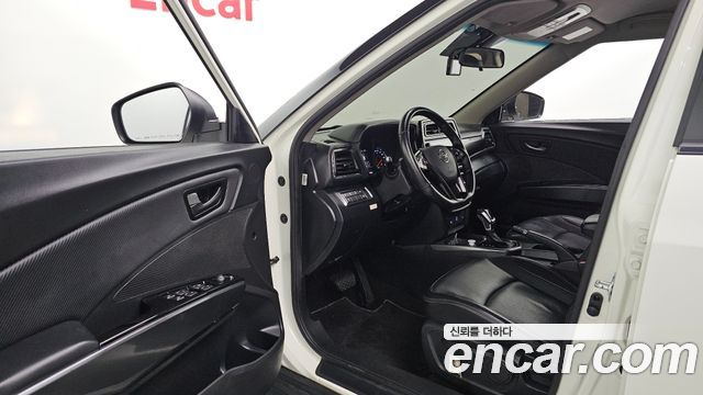 KG Mobility (SsangYong) Very New Tivoli Gasoline 1.5 2WD V3 2022 — фото 10