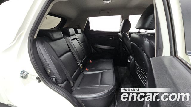 KG Mobility (SsangYong) Very New Tivoli Gasoline 1.5 2WD V3 2022 — фото 11