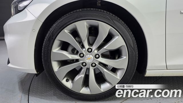Chevrolet Malibu 2.0 Turbo LTZ Premium 2017 — фото 5