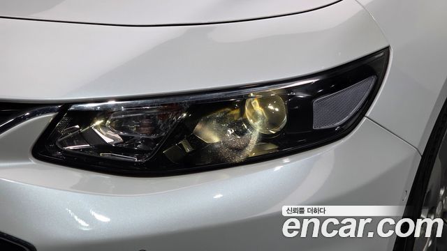 Chevrolet Malibu 2.0 Turbo LTZ Premium 2017 — фото 22