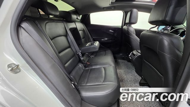 Chevrolet Malibu 2.0 Turbo LTZ Premium 2017 — фото 33