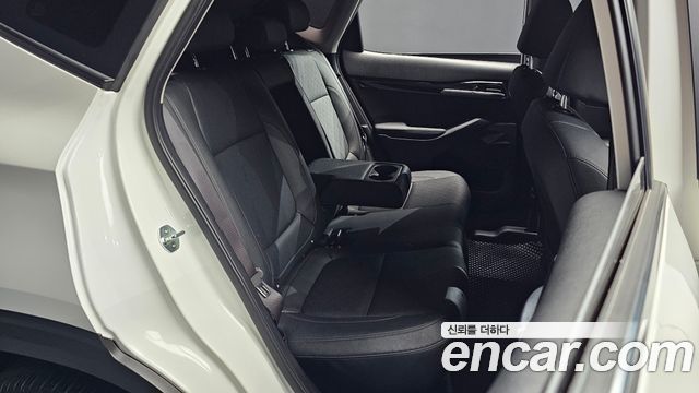 Kia Seltos Gasoline 1.6 Turbo 2WD Signature 2022 — фото 11