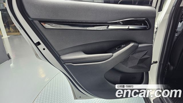 Kia Seltos Gasoline 1.6 Turbo 2WD Signature 2022 — фото 25