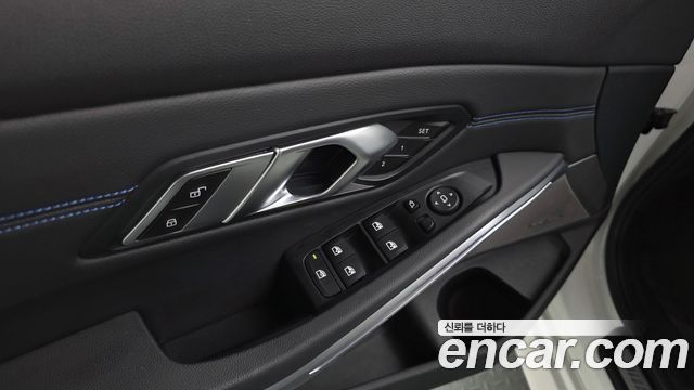 BMW 3 Series (G20) 320i M Sport 2020 — фото 29
