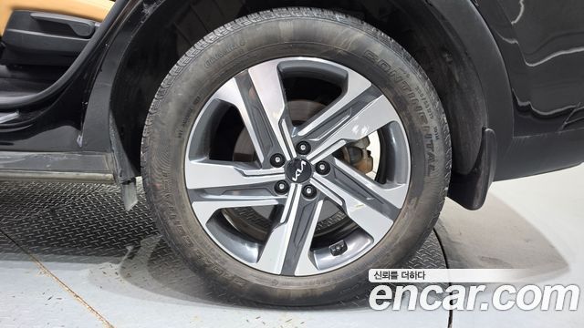 Kia Sorento (IV) HEV 1.6 2WD Noblesse 2023 — фото 21
