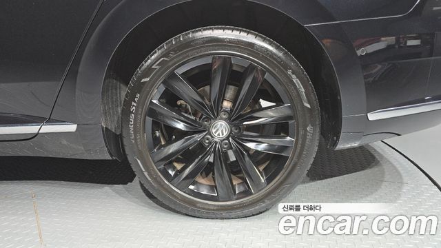 Volkswagen Arteon 2.0 TDI Prestige 2019 — фото 21