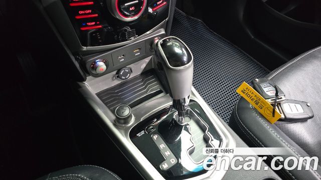 KG Mobility (SsangYong) Tivoli Diesel LX 2WD 2016 — фото 9