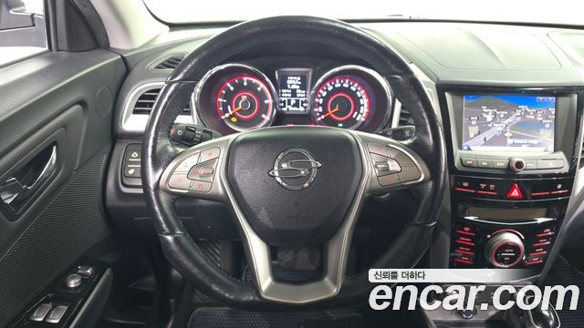 KG Mobility (SsangYong) Tivoli Diesel LX 2WD 2016 — фото 13