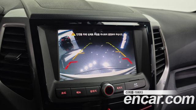 KG Mobility (SsangYong) Tivoli Diesel LX 2WD 2016 — фото 15