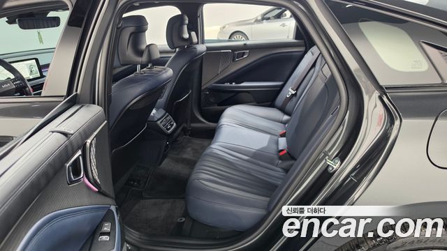 Kia K8 2.5 Gasoline 2WD Signature Black 2025 — фото 11