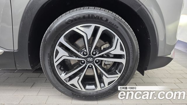 Hyundai Santa Fe (TM) Diesel 2.2 4WD Prestige 2019 — фото 21