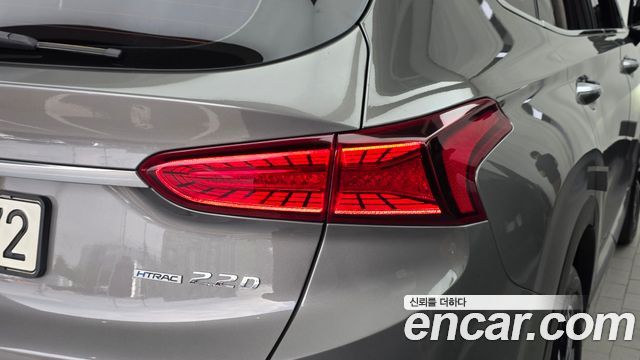 Hyundai Santa Fe (TM) Diesel 2.2 4WD Prestige 2019 — фото 23