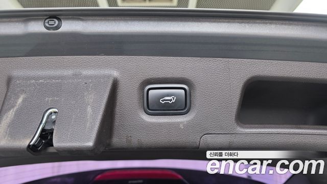 Hyundai Santa Fe (TM) Diesel 2.2 4WD Prestige 2019 — фото 30
