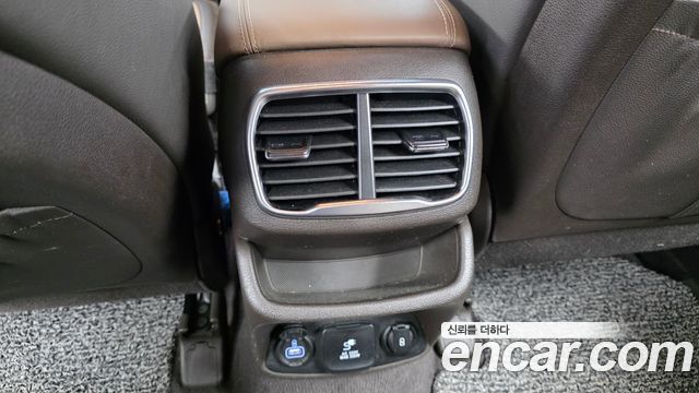 Hyundai Santa Fe (TM) Diesel 2.2 4WD Prestige 2019 — фото 32