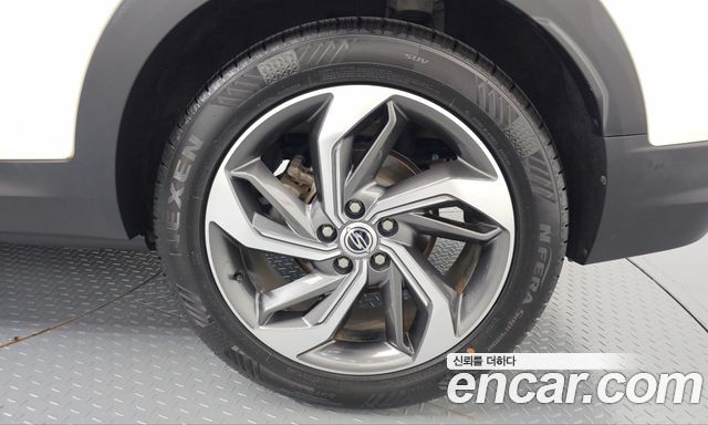 KG Mobility (SsangYong) Beautiful Korando Diesel 1.6 2WD C7 2021 — фото 21