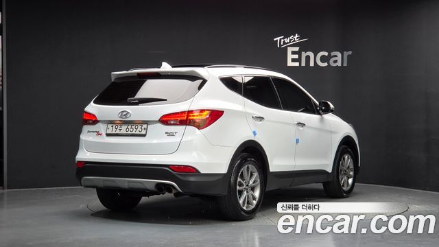 Hyundai Santa Fe (DM) Diesel(e-VGT) 2.0 2WD Premium 2015 — фото 2