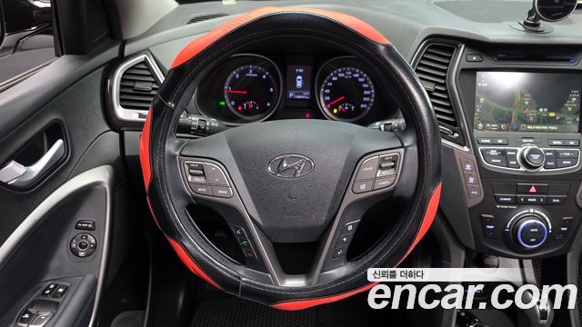 Hyundai Santa Fe (DM) Diesel(e-VGT) 2.0 2WD Premium 2015 — фото 12