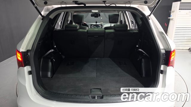 Hyundai Santa Fe (DM) Diesel(e-VGT) 2.0 2WD Premium 2015 — фото 20